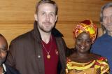 Ryan Gosling cosigne un livre sur la République démocratique du Congo