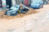 Kinshasa: draînant la boue du chantier routier de Kisenso, la pluie déverse du sable de construction dans les rues de Matete !