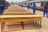 Service national : des ex Kulunas de l'atelier de menuiserie de la Nsele fabriquent 1 500 à 1 700 bancs par mois, objectif 3 000 bancs
