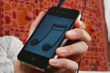 Droit d’auteurs : faut-il taxer les téléphones pour l'utilisation des musiques ?