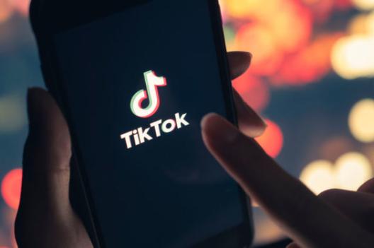 Vote d'un projet de loi: la menace d'interdiction de TikTok aux Etats-Unis avance