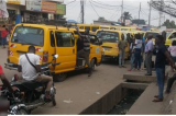 Tentative de grève des chauffeurs à Kinshasa : le ministre provincial des Transports maintient la nouvelle grille tarifaire malgré la grogne observée !
