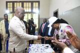 Lancement de l’opération d’enrôlement des électeurs dans 10 provinces : Tshisekedi obtient sa carte d’électeur à Mbandaka