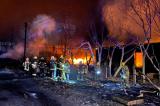 Ukraine : sept personnes, dont trois enfants, tuées dans un incendie après des frappes russes à Kharkiv