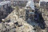 Ukraine : bombardements aériens russes contre Kiev