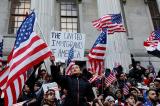 Etats-Unis : le décret anti-immigration de Trump bloqué par un juge