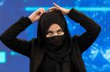 Afghanistan: les présentatrices télé, forcées de se couvrir le visage, jurent de continuer la lutte