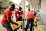 Mandela Day : la Fondation Vodacom assiste en vivre et non vivre les personnes de troisième âge du Home de Kabinda