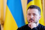 Présidentielle en Ukraine : Volodymyr Zelensky est « prêt » pour une élection, mais face à qui ?