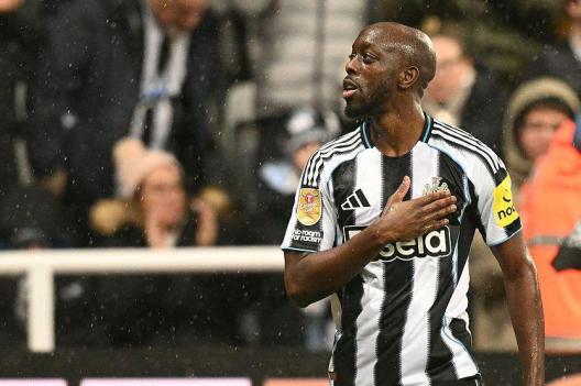 Ligue des Champions de l'UEFA : Wissa et Newcastle défieront Barcelone en huitièmes de finale !