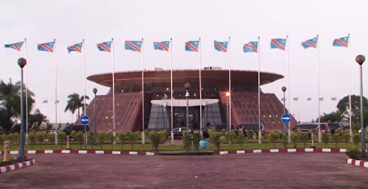 Go Pass Rdc Go-Pass : une taxe aux contours flous qui s’éternisera jusqu’en 2027 ...