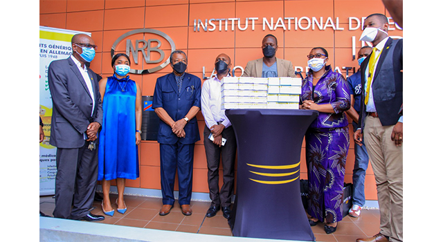 Recherche En Rdc Inrb RAWBANK met à la disposition de l’INRB un lot important de médicaments ...